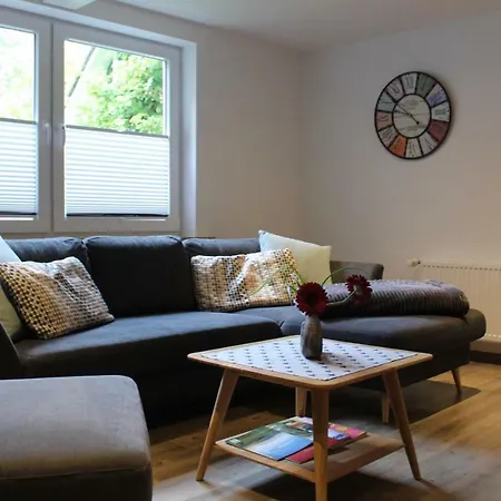 Ferienwohnung&gästezimmer Schrichten Gasthof