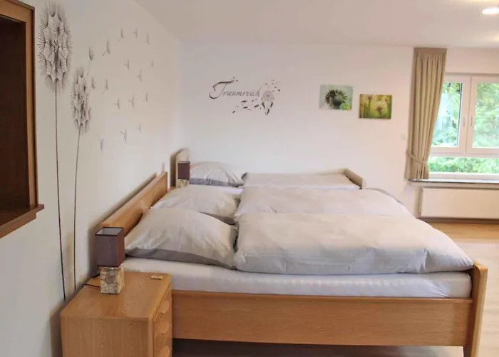 Ferienwohnung&gästezimmer Schrichten