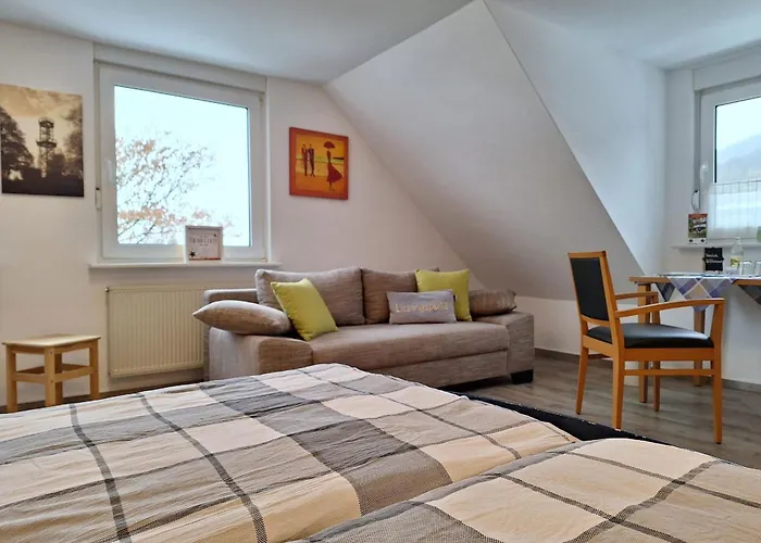 Ferienwohnung&gästezimmer Schrichten Gasthof